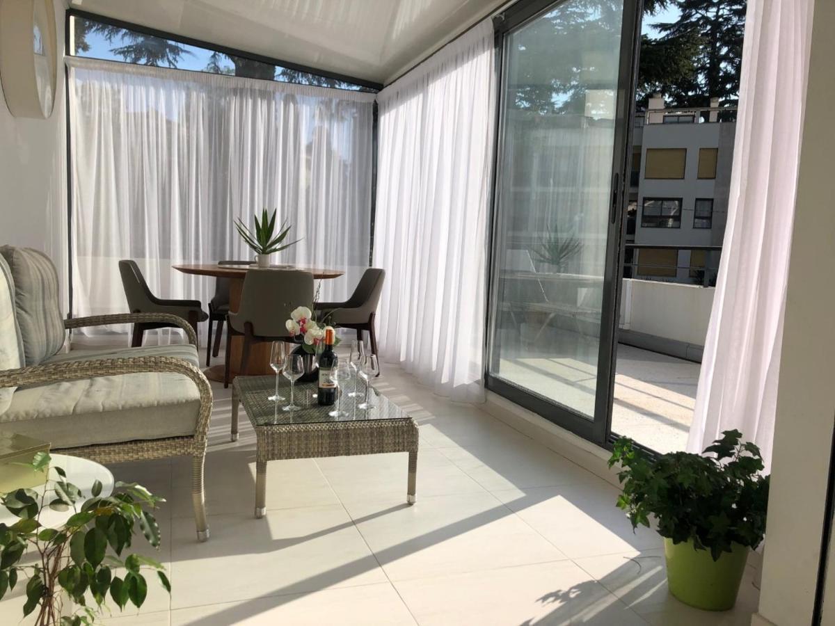 Appartement Montfleury, 2 Terrasses, 2 Chambres , 2 Sdb , Pkg Prive Piscine, 15 Min Walk To Croisette Beach And Palais Des Festivals Cannes Exterior photo
