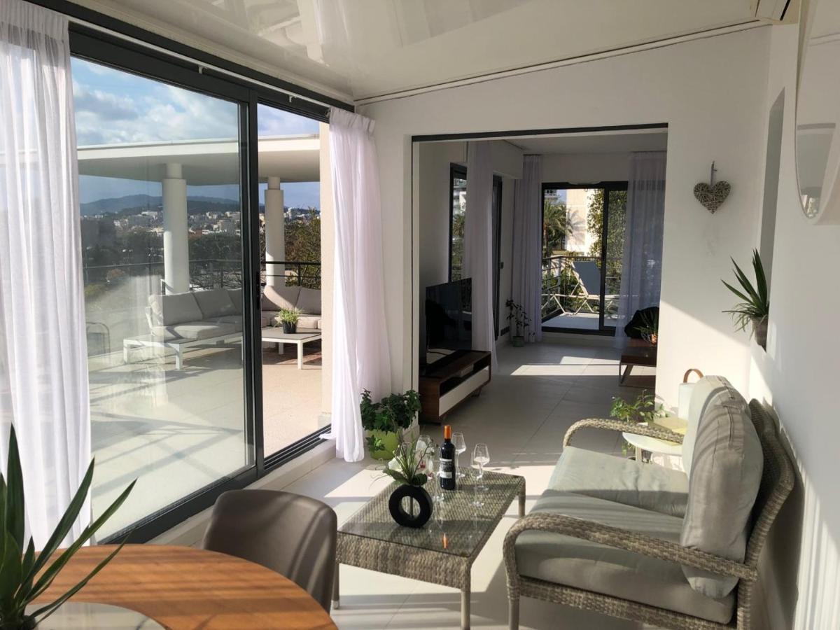Appartement Montfleury, 2 Terrasses, 2 Chambres , 2 Sdb , Pkg Prive Piscine, 15 Min Walk To Croisette Beach And Palais Des Festivals Cannes Exterior photo