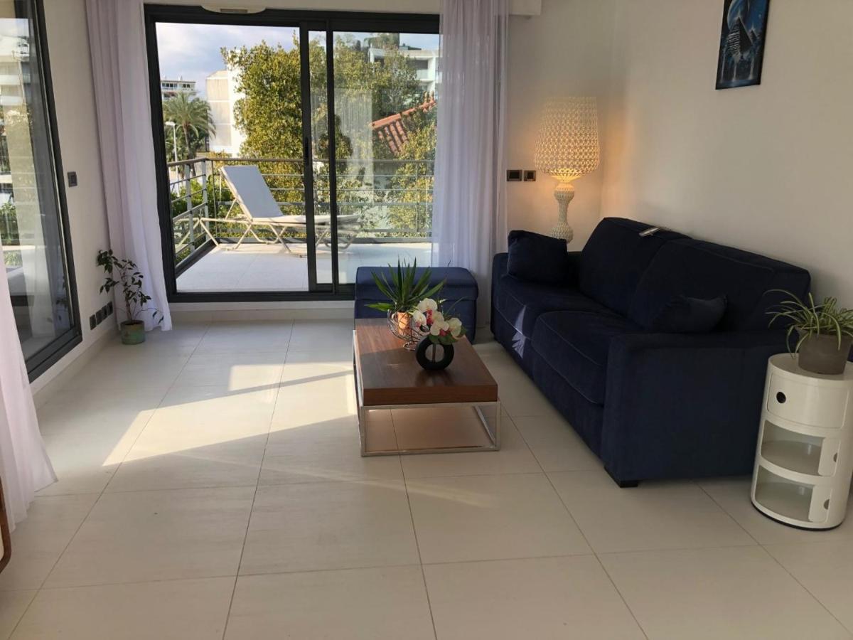 Appartement Montfleury, 2 Terrasses, 2 Chambres , 2 Sdb , Pkg Prive Piscine, 15 Min Walk To Croisette Beach And Palais Des Festivals Cannes Exterior photo