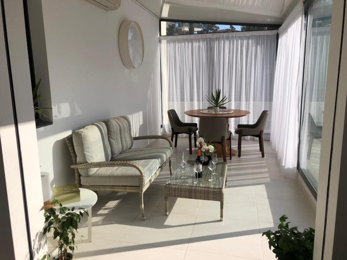 Appartement Montfleury, 2 Terrasses, 2 Chambres , 2 Sdb , Pkg Prive Piscine, 15 Min Walk To Croisette Beach And Palais Des Festivals Cannes Exterior photo